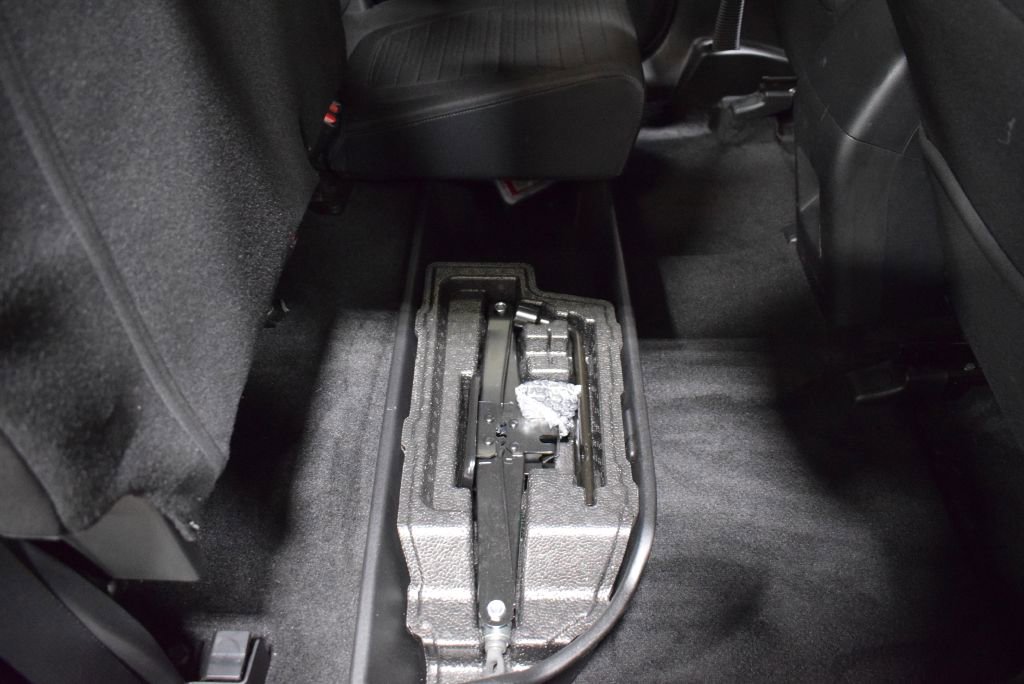 Used 2022 Hyundai Santa Cruz SEL w/ Activity Package image 16