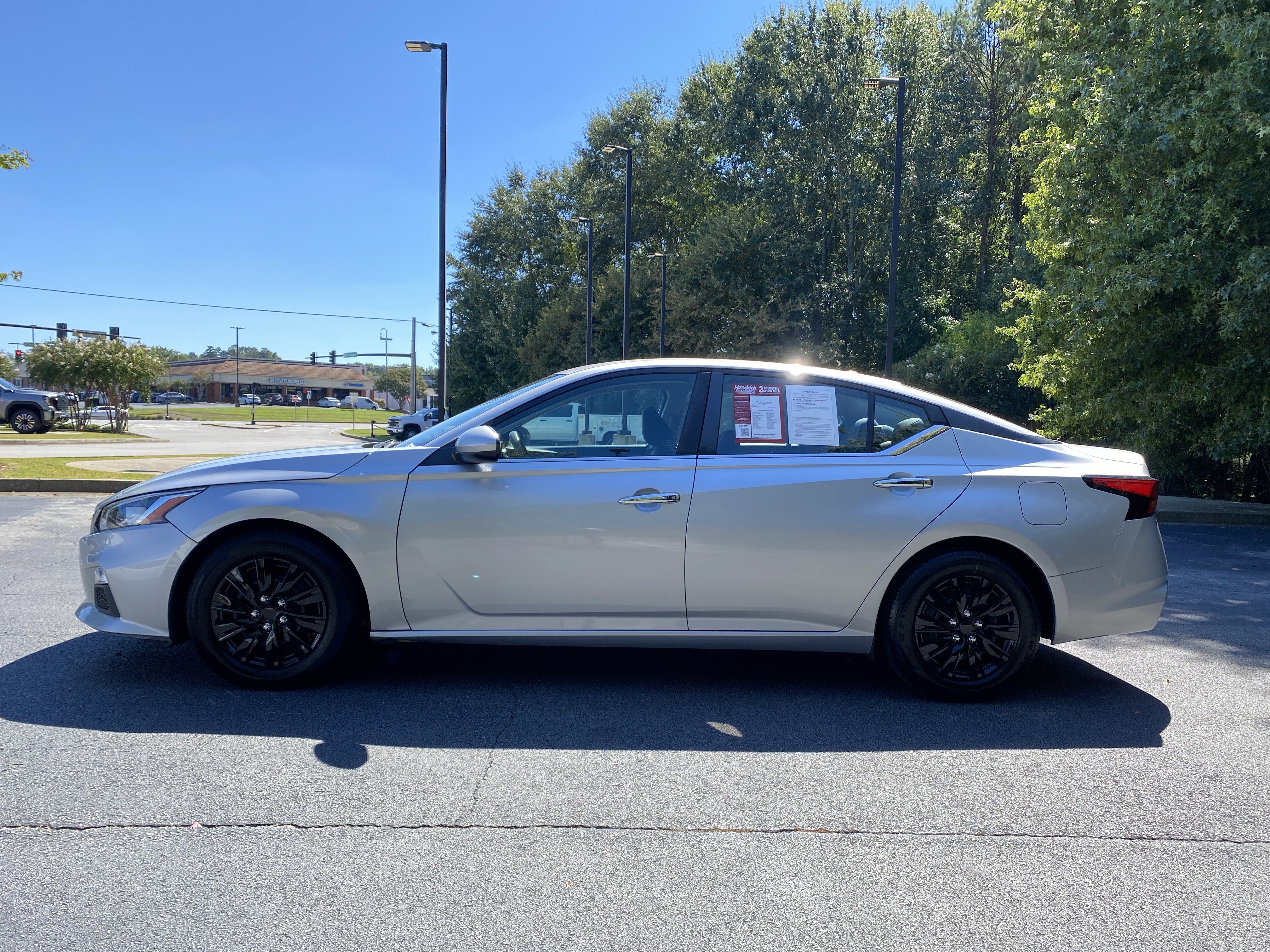 Used 2019 Nissan Altima 2.5 S FWD image 6