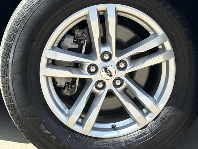 Used 2023 Ford Explorer 4WD image 9