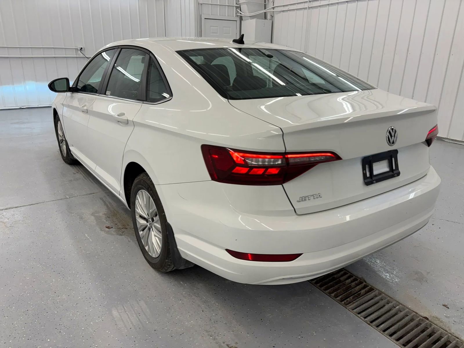 Used 2020 Volkswagen Jetta S w/ Driver Assistance Package FWD image 4