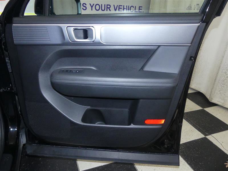 Used 2024 Hyundai Santa Fe SEL image 24