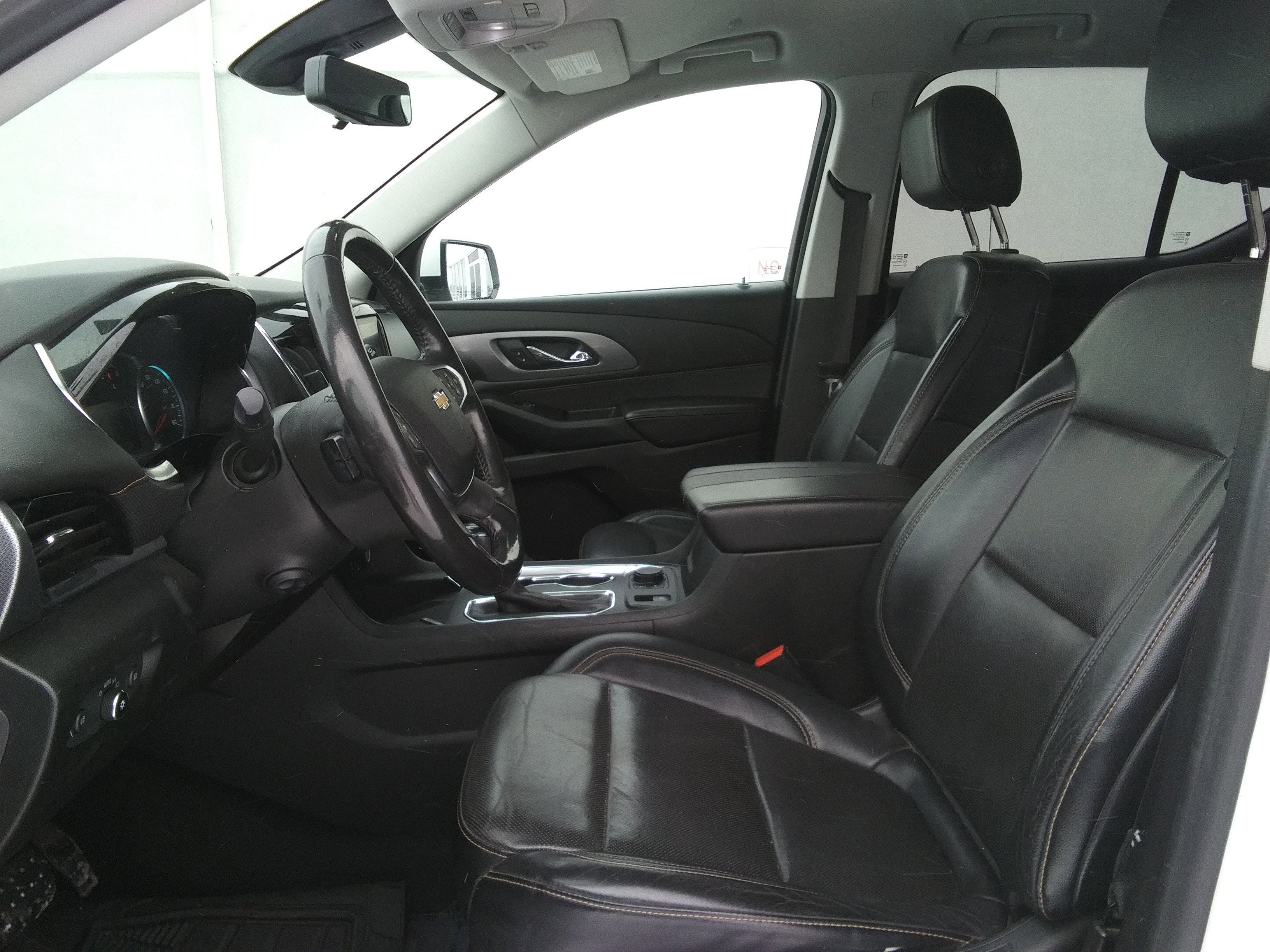 Used 2018 Chevrolet Traverse Premier image 15