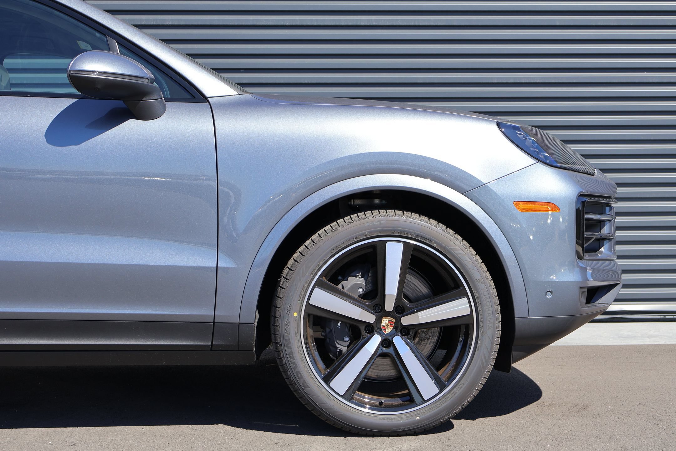 New 2026 Porsche Cayenne Coupe AWD/4WD image 11