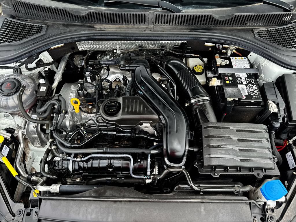 Used 2024 Volkswagen Jetta SE FWD image 25