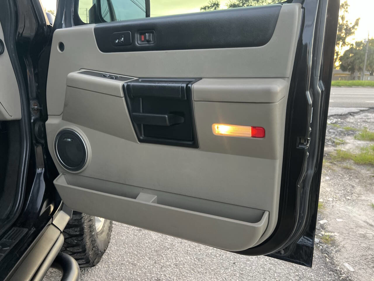 Used 2006 HUMMER H2 SUT image 24