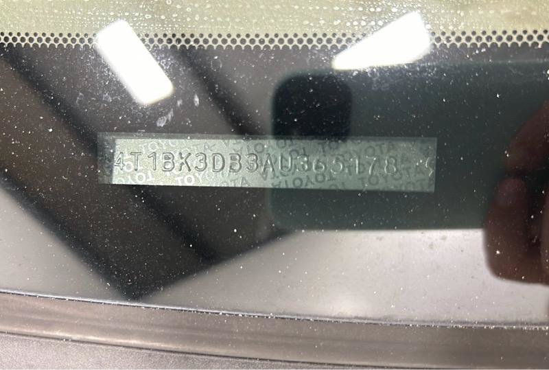 Used 2010 Toyota Avalon FWD image 20