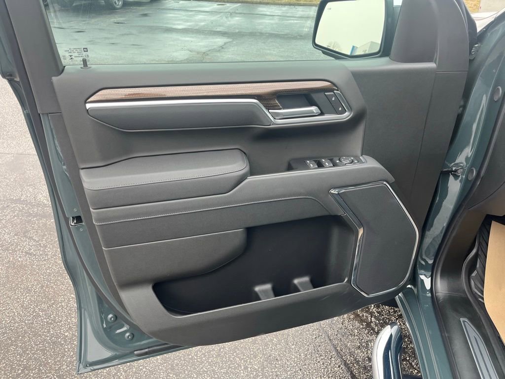 New 2026 Chevrolet Silverado 1500 LT image 9