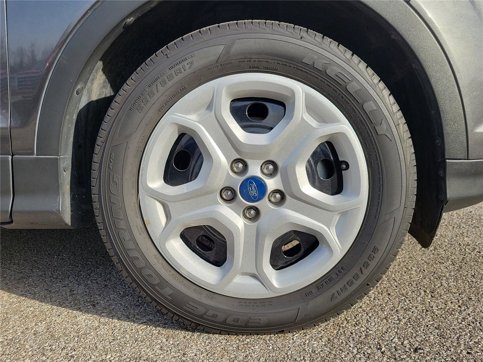 Used 2019 Ford Escape S image 5