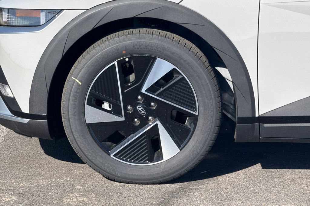 New 2026 Hyundai Ioniq 5 SE RWD image 32