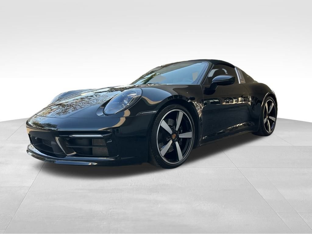 Used 2021 Porsche 911 Targa 4S Heritage Design AWD/4WD image 2