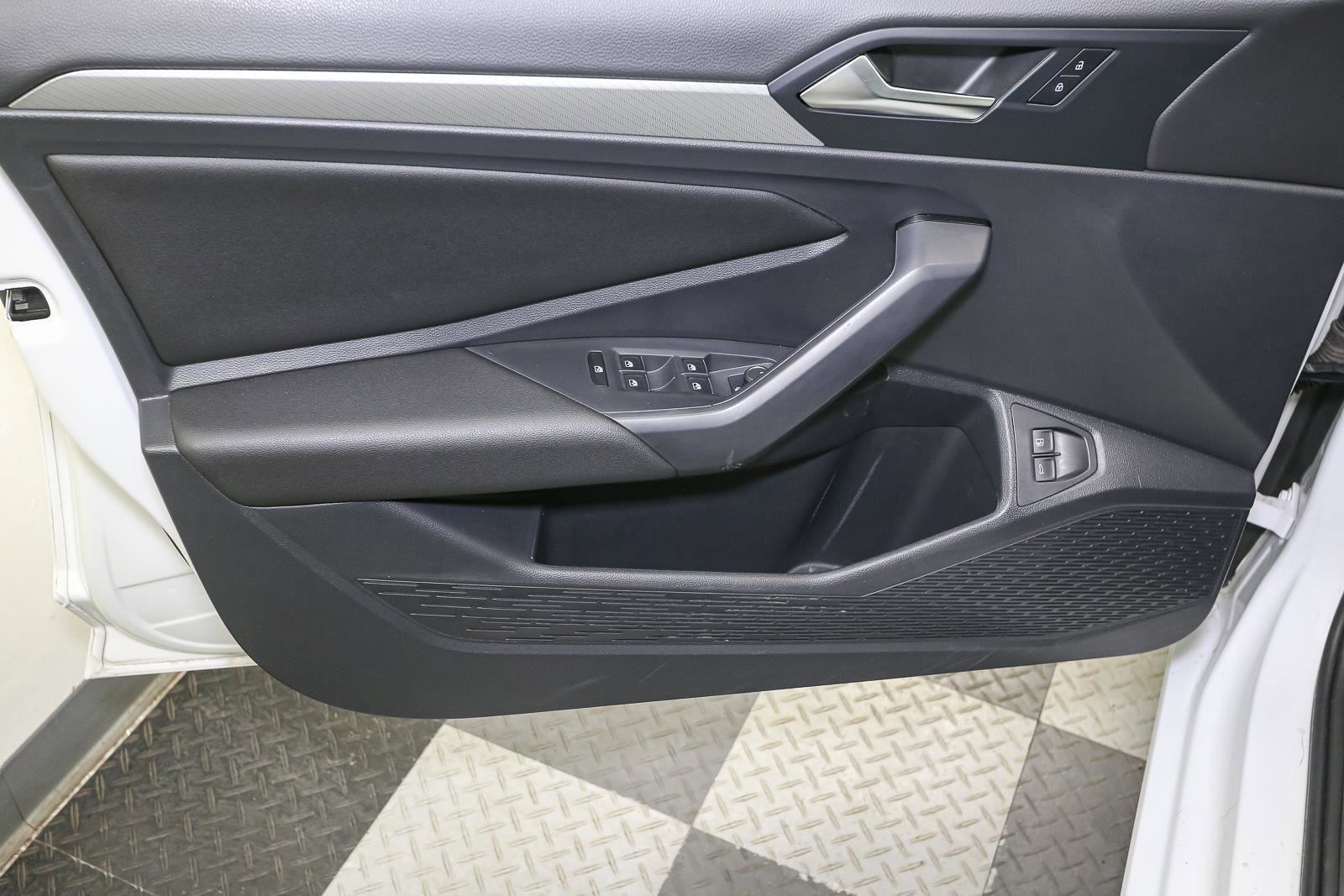 Certified 2021 Volkswagen Jetta S w/ Driver Assistance Package image 36