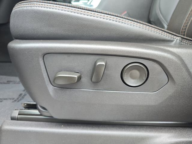 Certified 2024 Chevrolet Silverado 2500 High Country w/ High Country Premium Package image 18