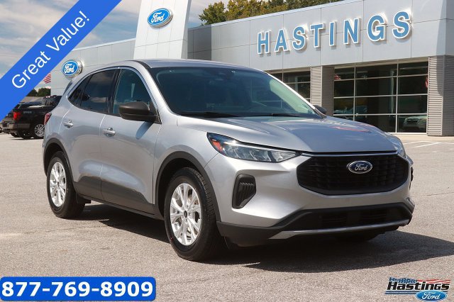 Certified 2023 Ford Escape Active w/ Tech Pack #1 FWD image 1