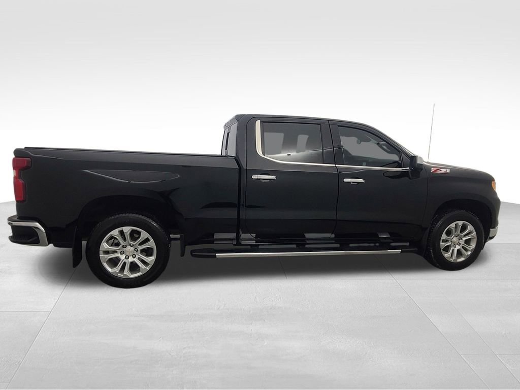 Used 2024 Chevrolet Silverado 1500 LTZ image 4