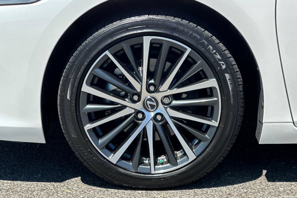 Used 2024 Lexus ES 350 w/ Premium Package FWD image 31