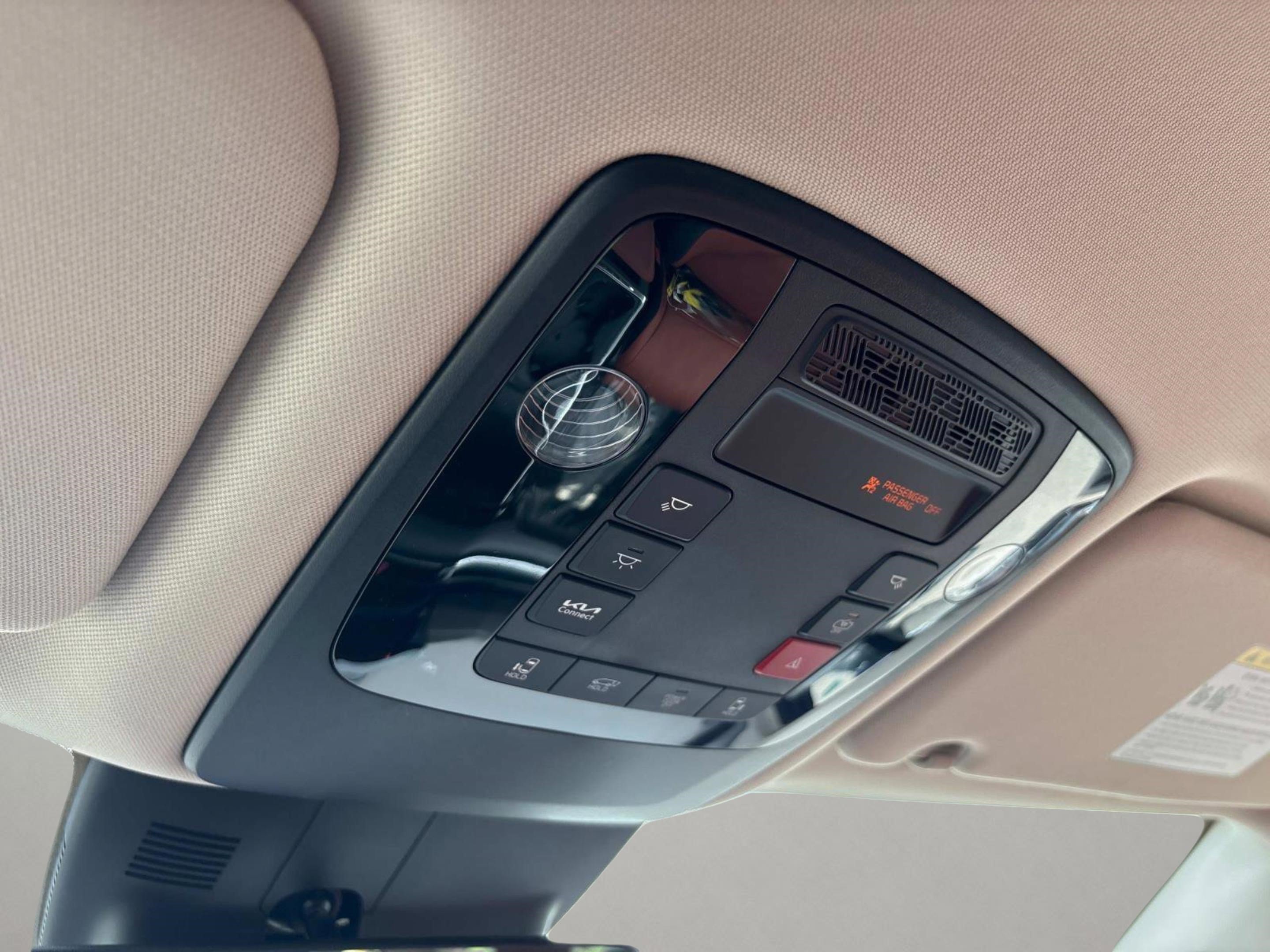 New 2026 Kia Carnival EX image 29