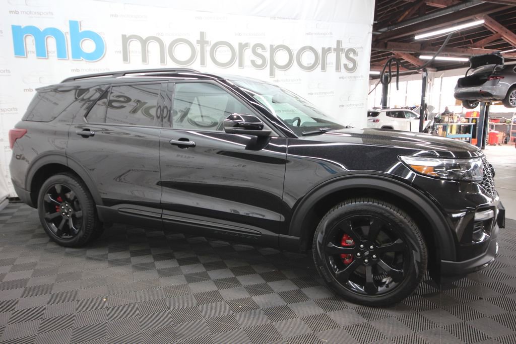 Used 2023 Ford Explorer ST w/ Equipment Group 401A AWD/4WD image 10
