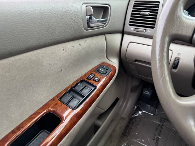 Used 2002 Toyota Camry XLE FWD image 30