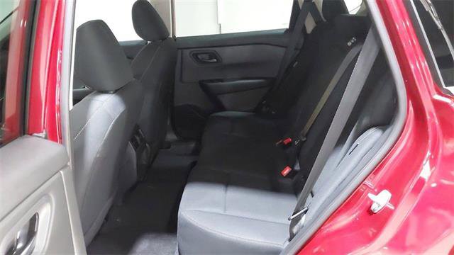 Used 2025 Nissan Rogue S AWD/4WD image 21