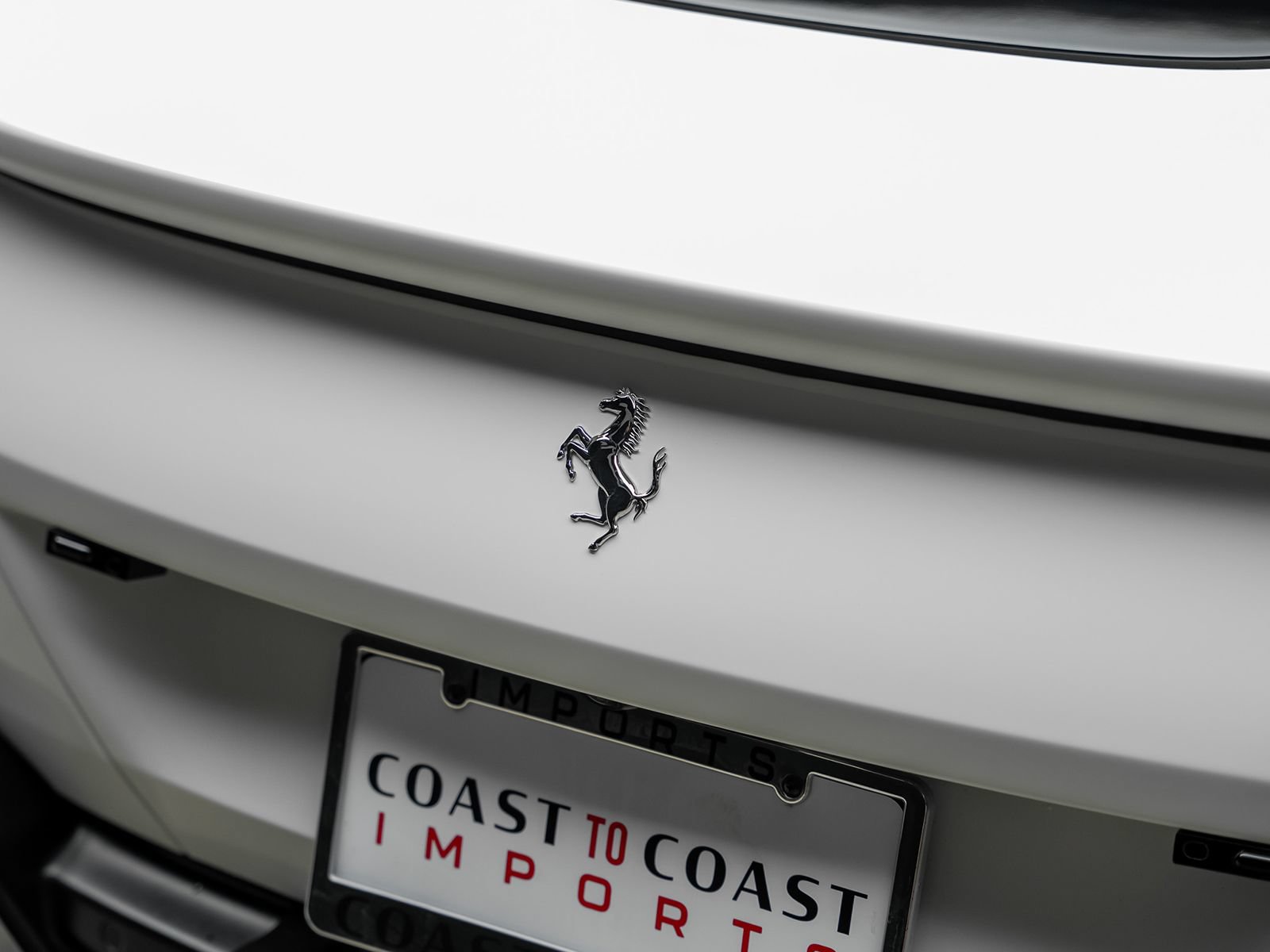 Used 2021 Ferrari Roma RWD image 16