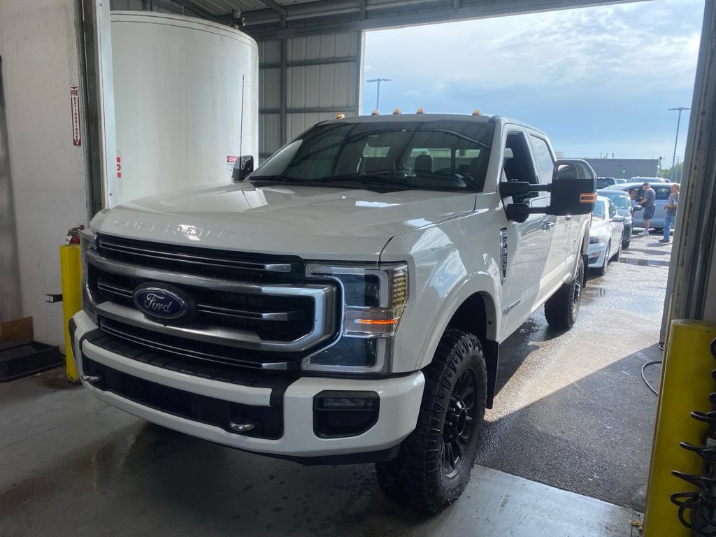 Used 2022 Ford F350 Platinum w/ Tremor Off-Road Package AWD/4WD image 2