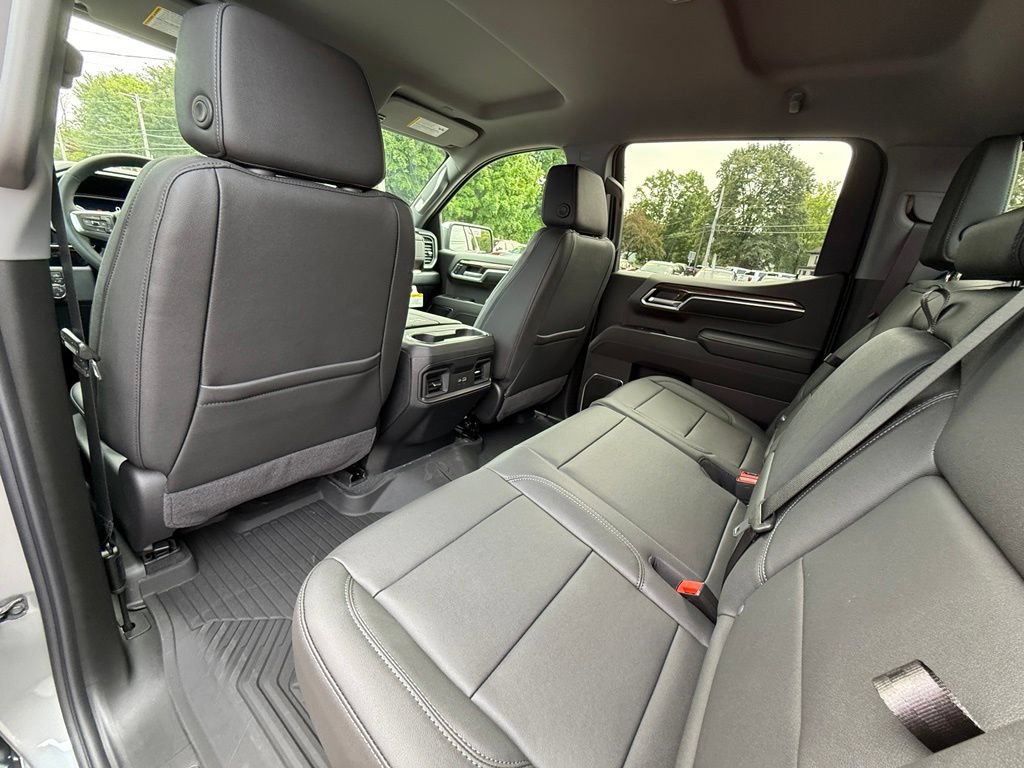 New 2026 Chevrolet Silverado 1500 LT w/ Z71 Off-Road Package AWD/4WD image 24