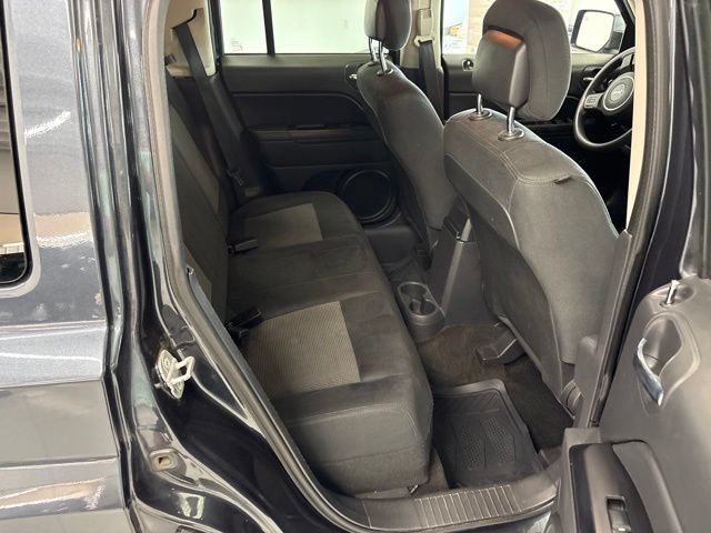 Used 2014 Jeep Patriot Sport w/ Power Value Group AWD/4WD image 23