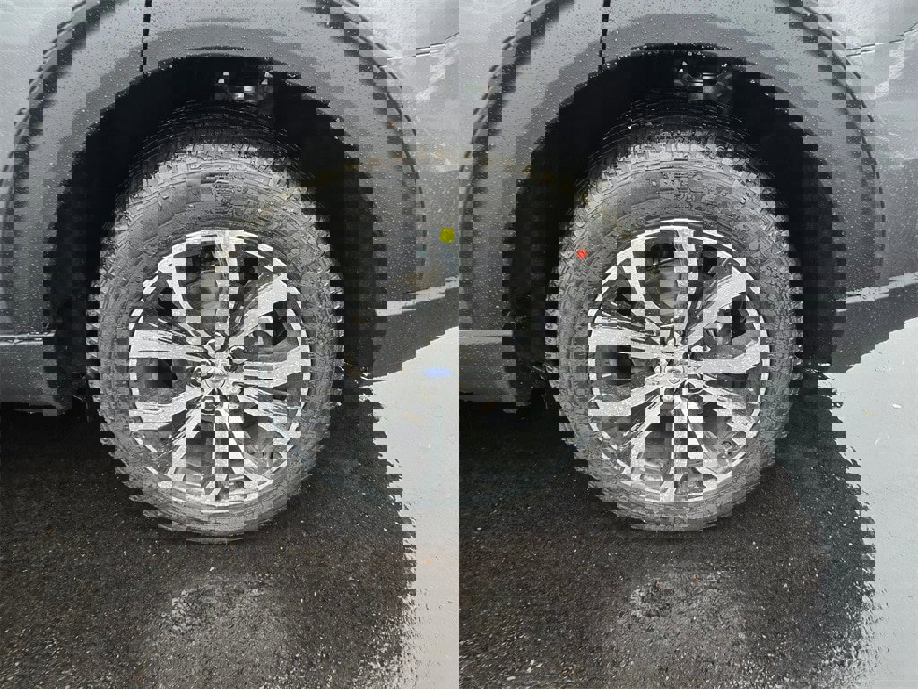 New 2026 Ford Explorer ST-Line image 9