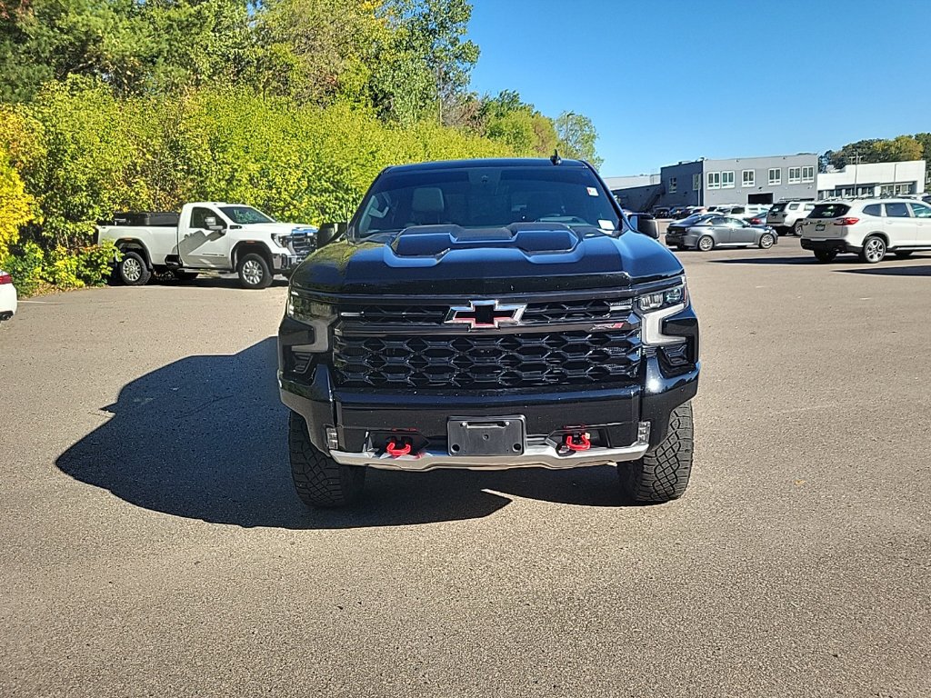 Used 2023 Chevrolet Silverado 1500 ZR2 AWD/4WD image 4