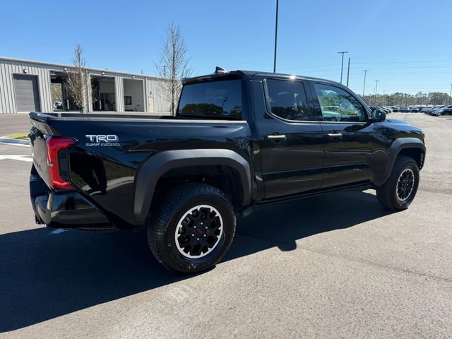 Used 2025 Toyota Tacoma TRD Off-Road image 13