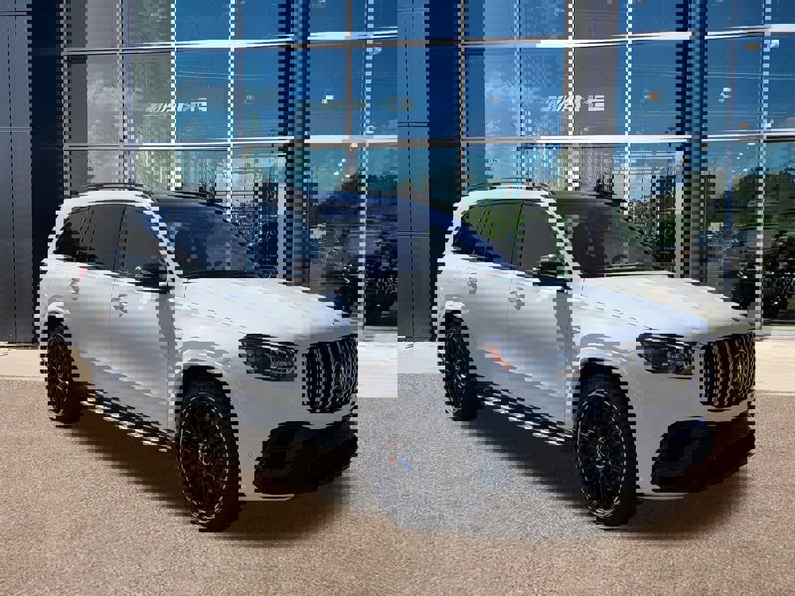 New 2026 Mercedes-Benz GLS 63 AMG 4MATIC image 3