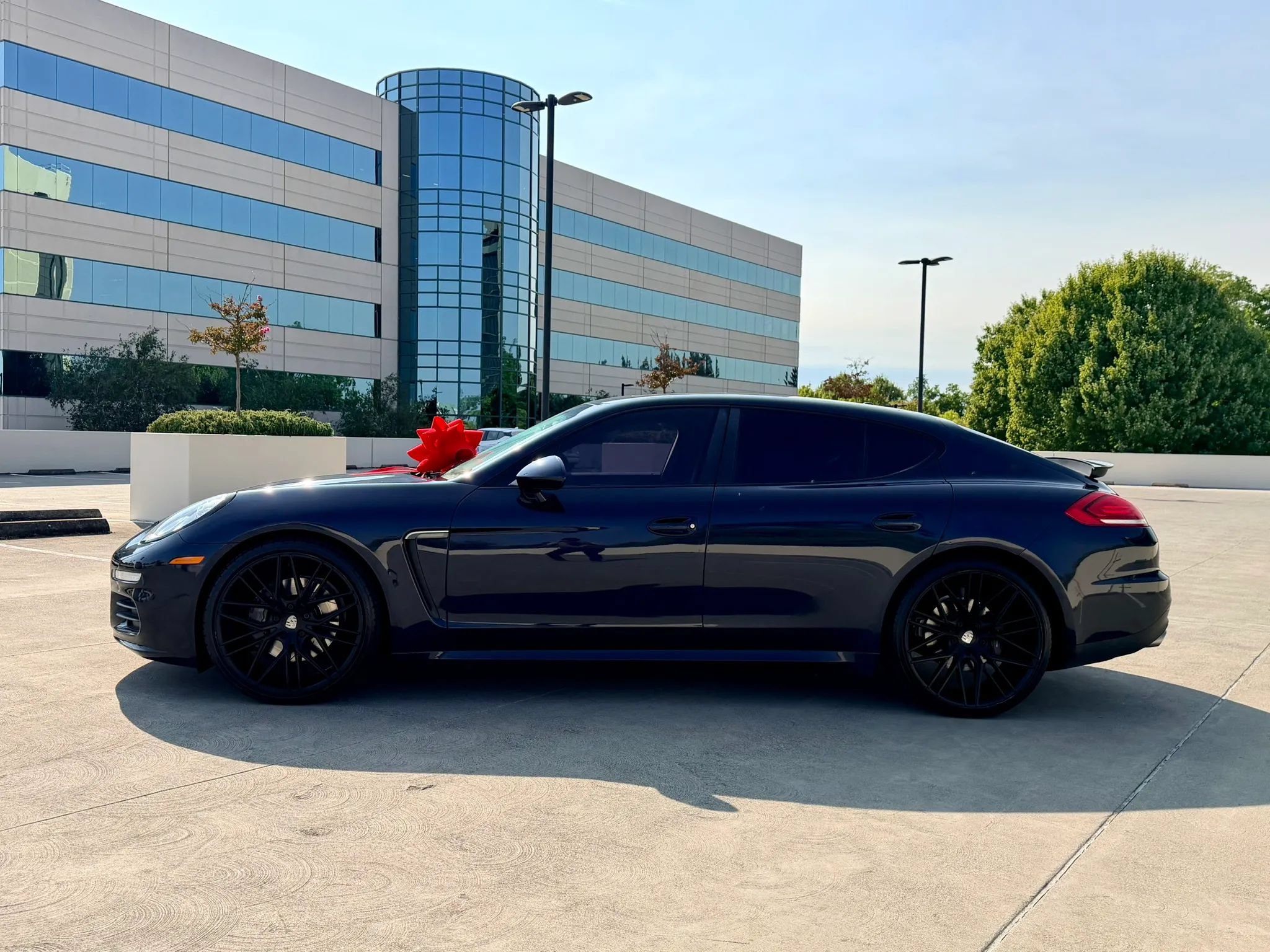 Used 2016 Porsche Panamera Edition RWD image 11