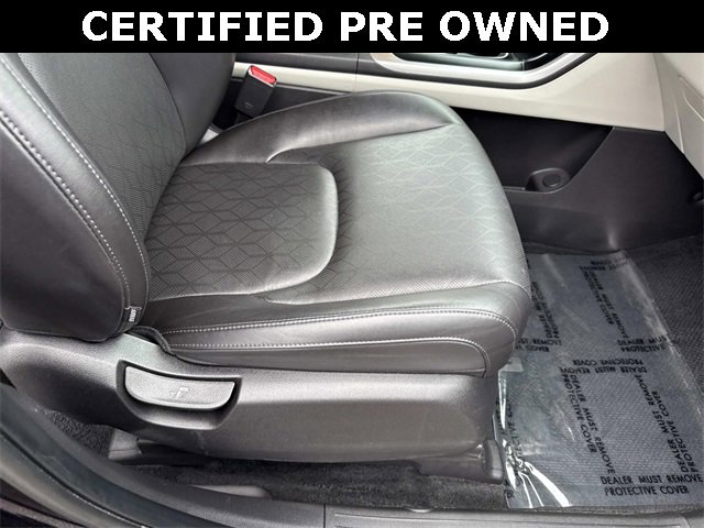 Used 2024 Kia Carnival LX image 10