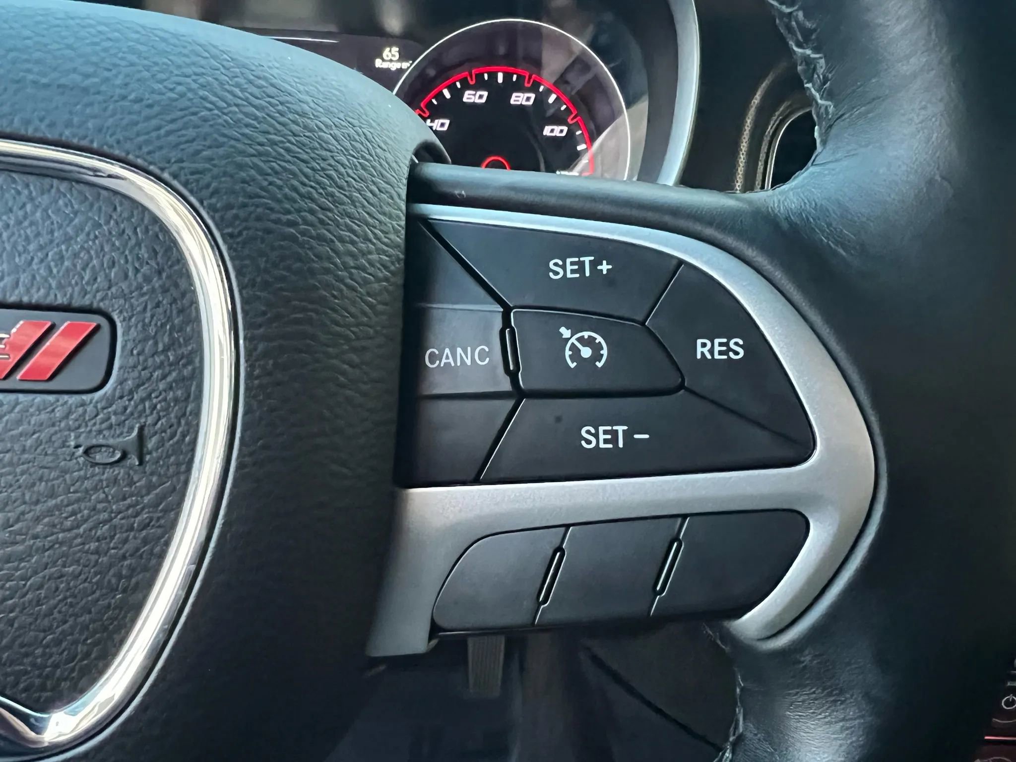 Used 2017 Dodge Charger SXT image 46