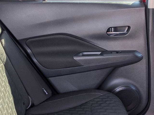 Used 2021 Nissan Kicks SV image 24