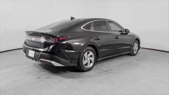 Used 2026 Hyundai Sonata SE FWD image 8