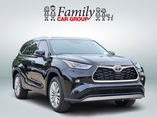 New 2026 Toyota Highlander Platinum AWD/4WD image 2