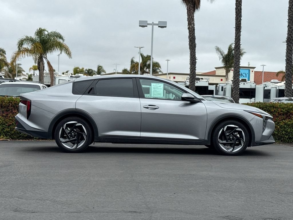 Used 2025 Kia K4 EX FWD image 3