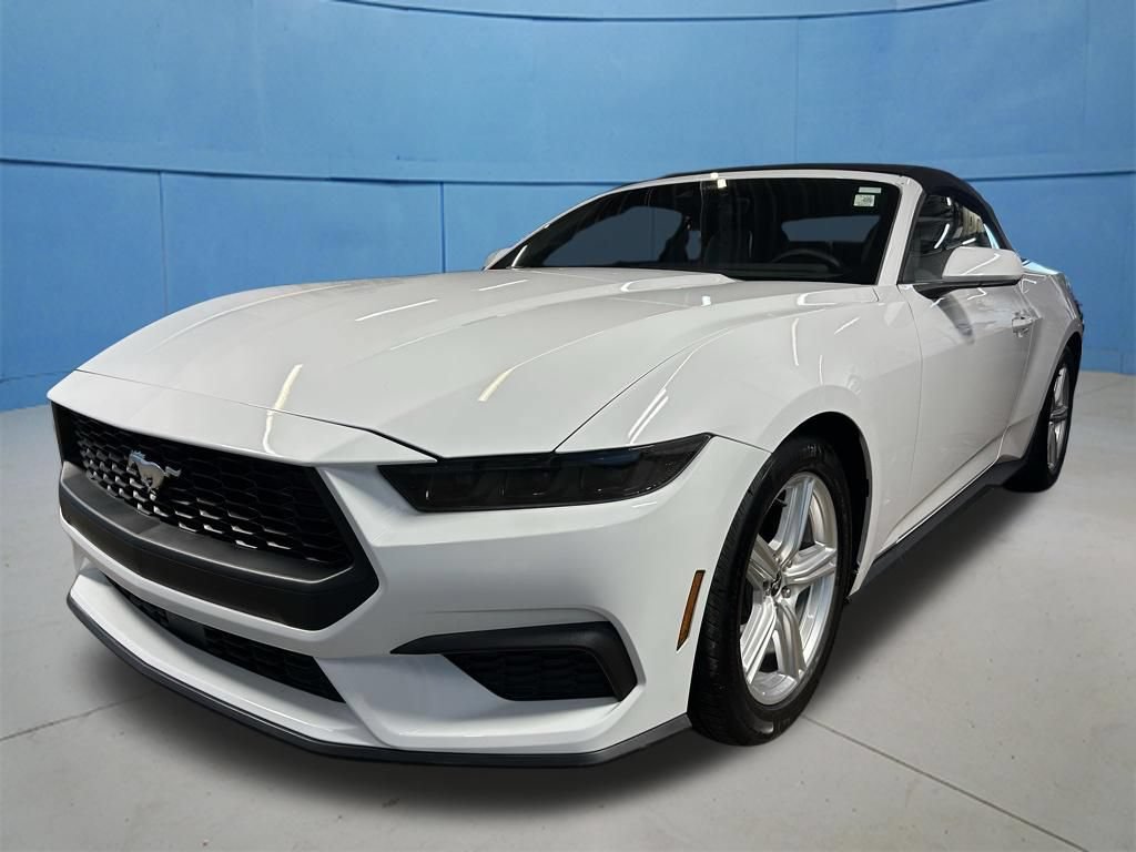 Used 2026 Ford Mustang Premium RWD image 7