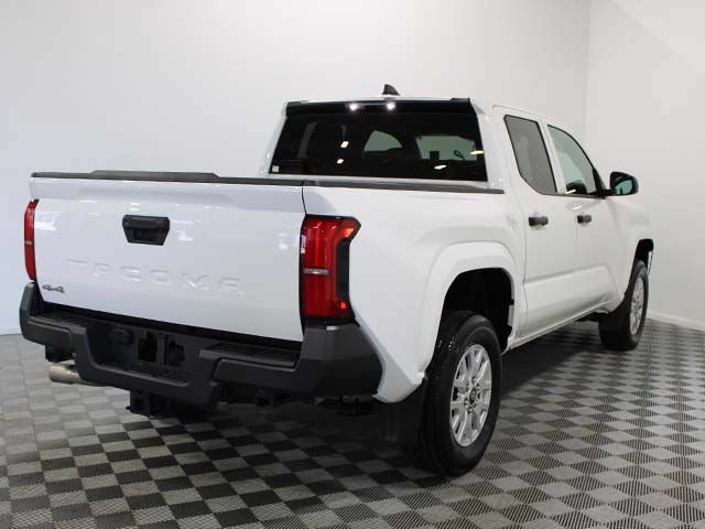 Certified 2024 Toyota Tacoma SR AWD/4WD image 6