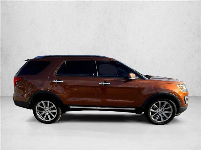 Used 2017 Ford Explorer Limited FWD image 5