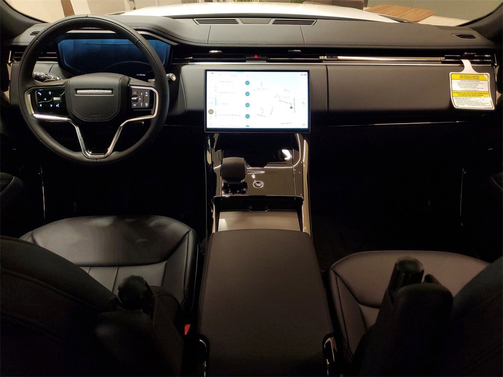 New 2025 Land Rover Range Rover Sport SE image 24