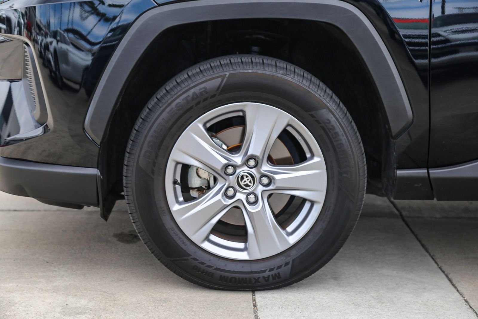 Certified 2025 Toyota RAV4 XLE w/ Convenience Package AWD/4WD image 9