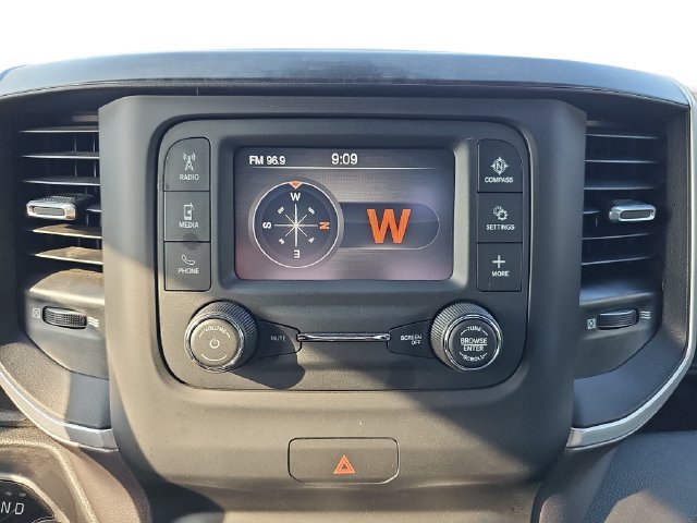 Used 2022 RAM 1500 Big Horn AWD/4WD image 24