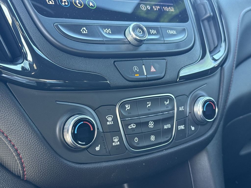 Used 2022 Chevrolet Equinox RS w/ Infotainment Package image 18