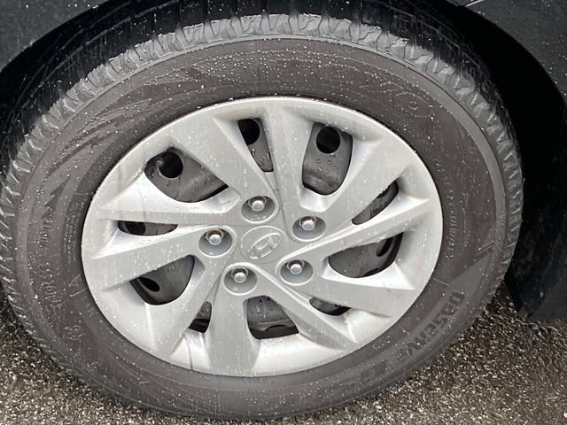 Used 2020 Hyundai Elantra SE w/ Cargo Package (C1) image 29