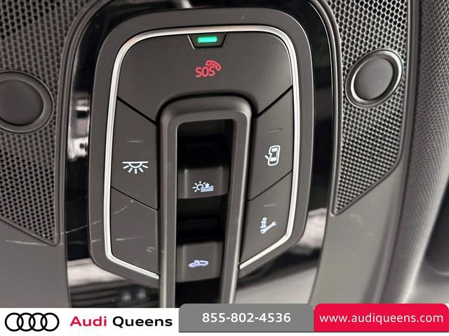 Certified 2023 Audi e-tron S Premium Plus w/ Black Optic Package image 35