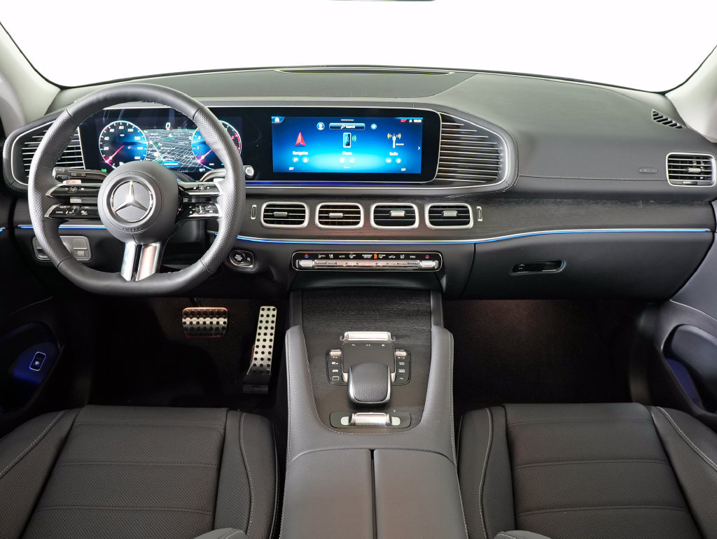 Certified 2026 Mercedes-Benz GLS 450 4MATIC image 12