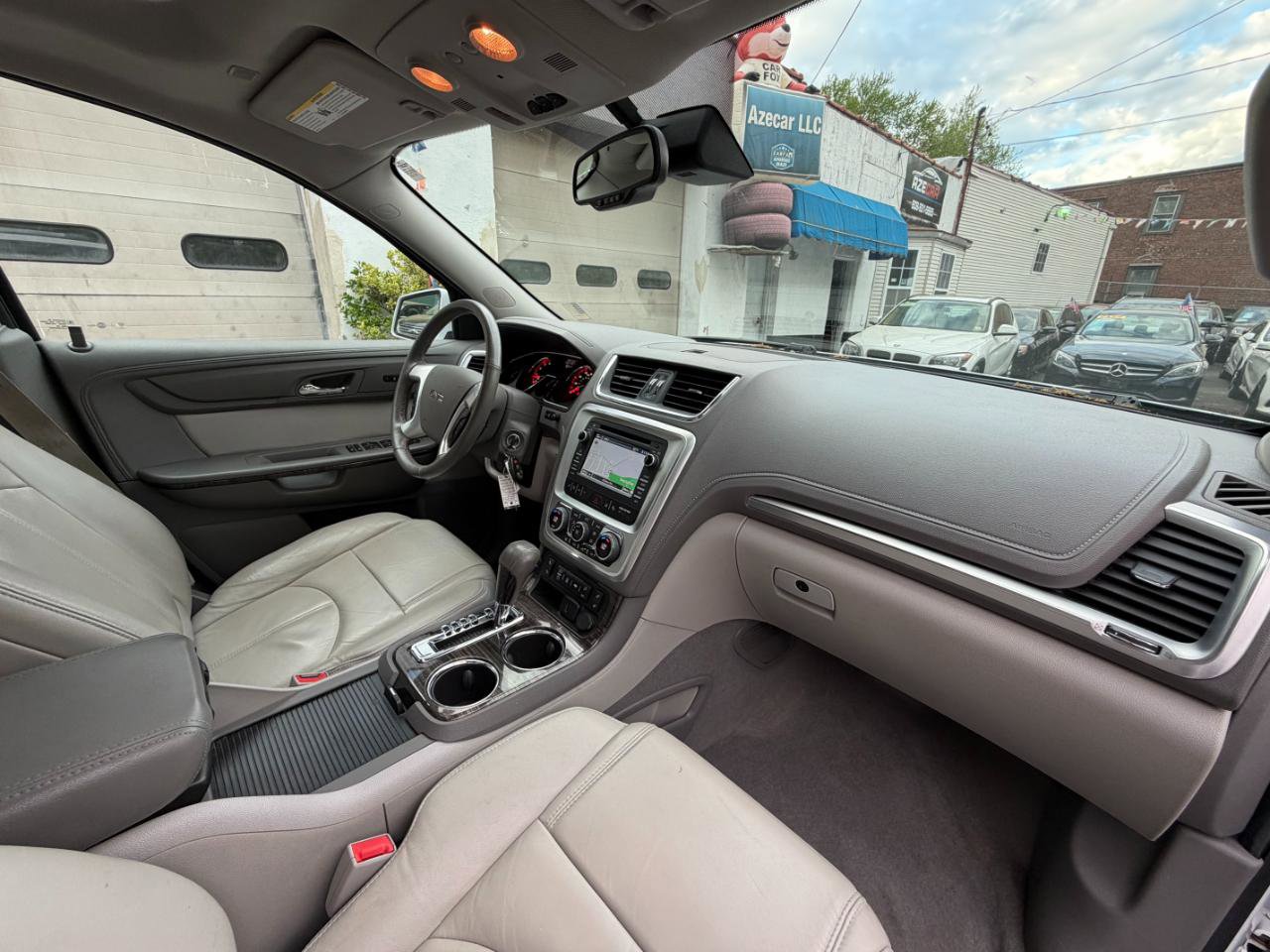 Used 2017 GMC Acadia Limited SLT image 42