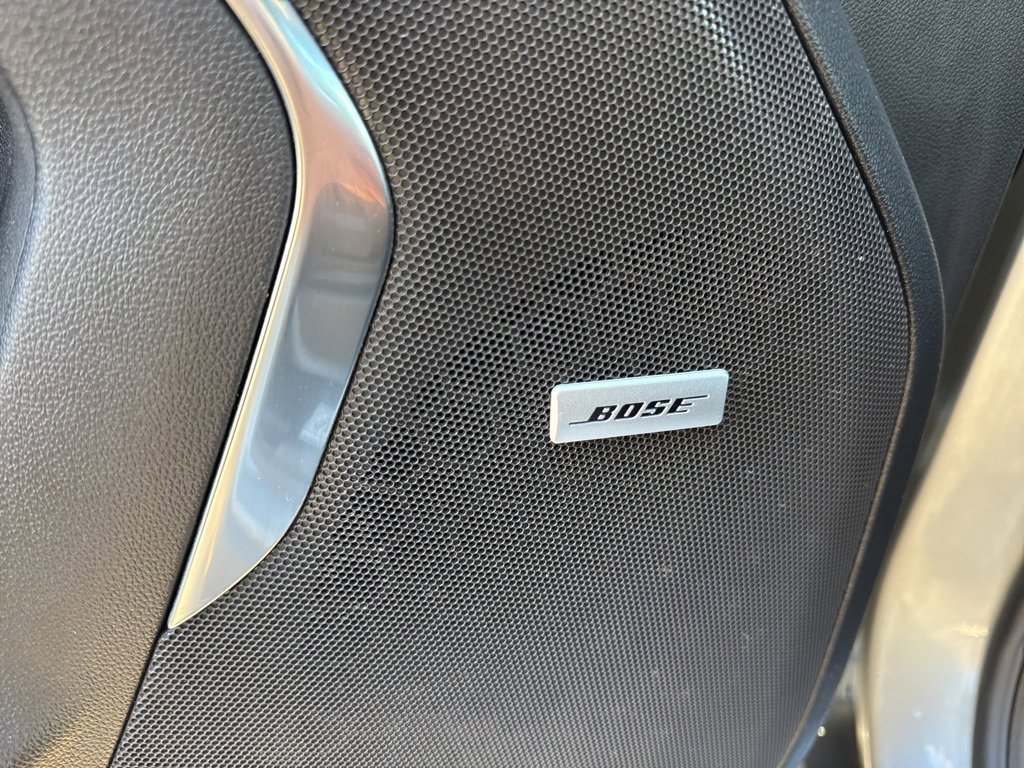 Used 2024 Chevrolet Suburban High Country image 19